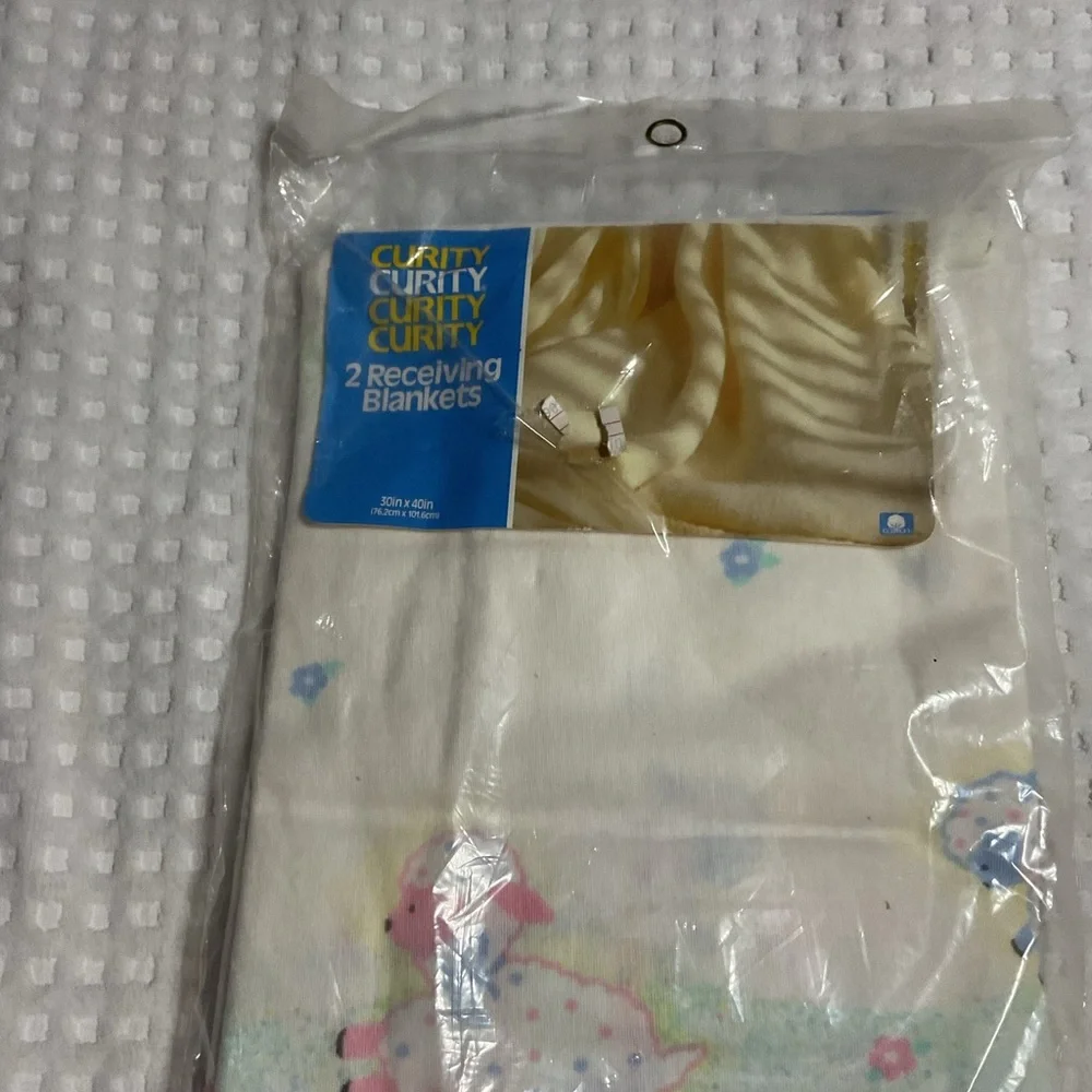 Baby Receiving Blankets - White and Pink